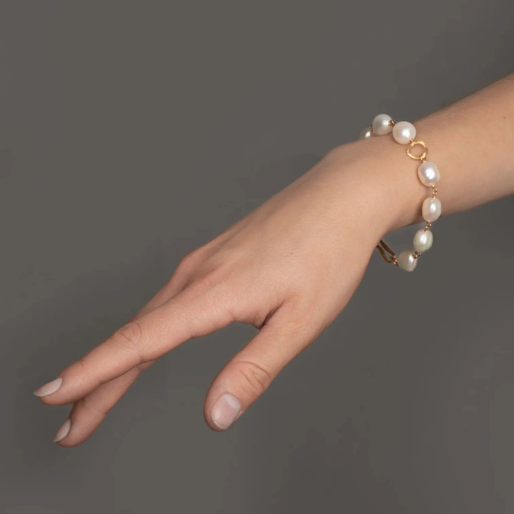 VEGA ARMBÅND LOOP FERSKVANDSPERLER