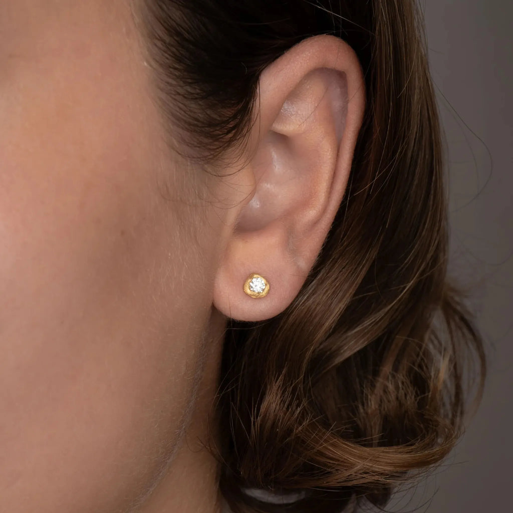 VEGA SOUFFLE LILLE ØRERINGE TAHITIPERLER