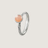 Lotus ring i Sterling sølv med blush månesten