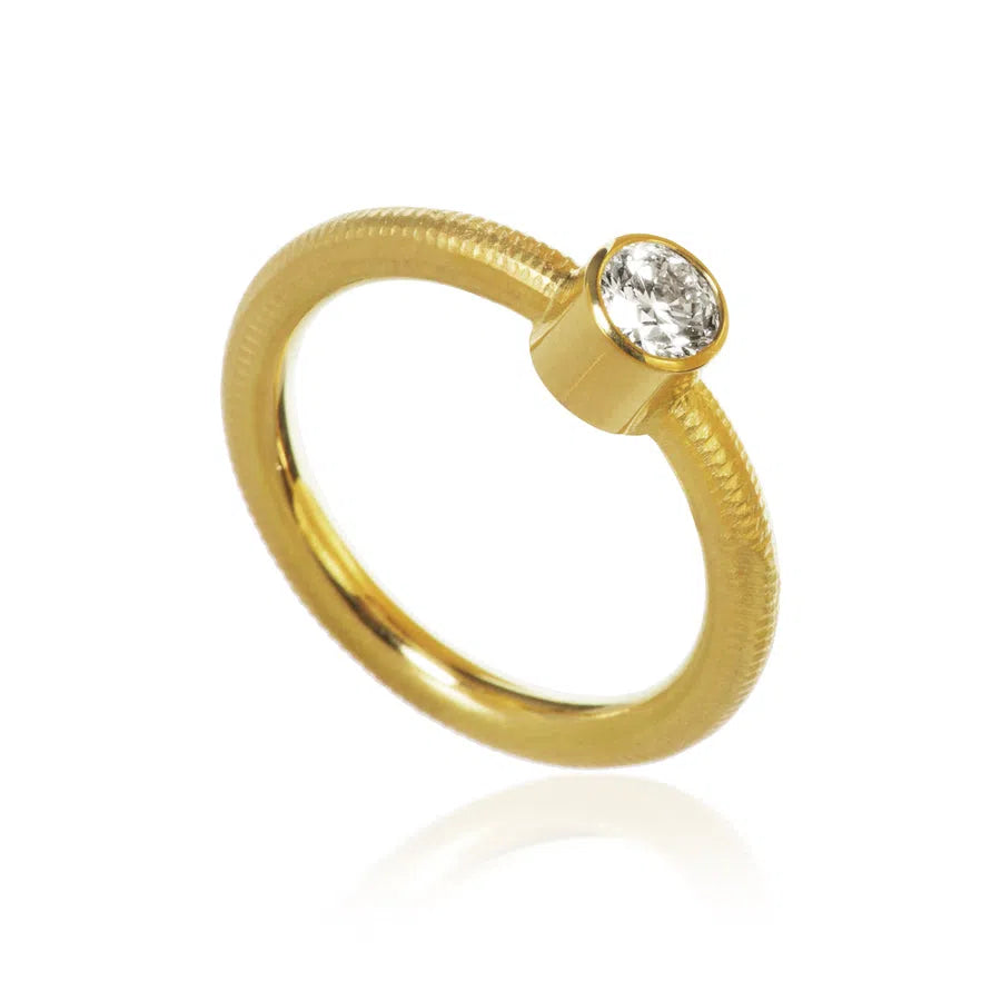 Twinkle ring 18kt guld m.0,40ct